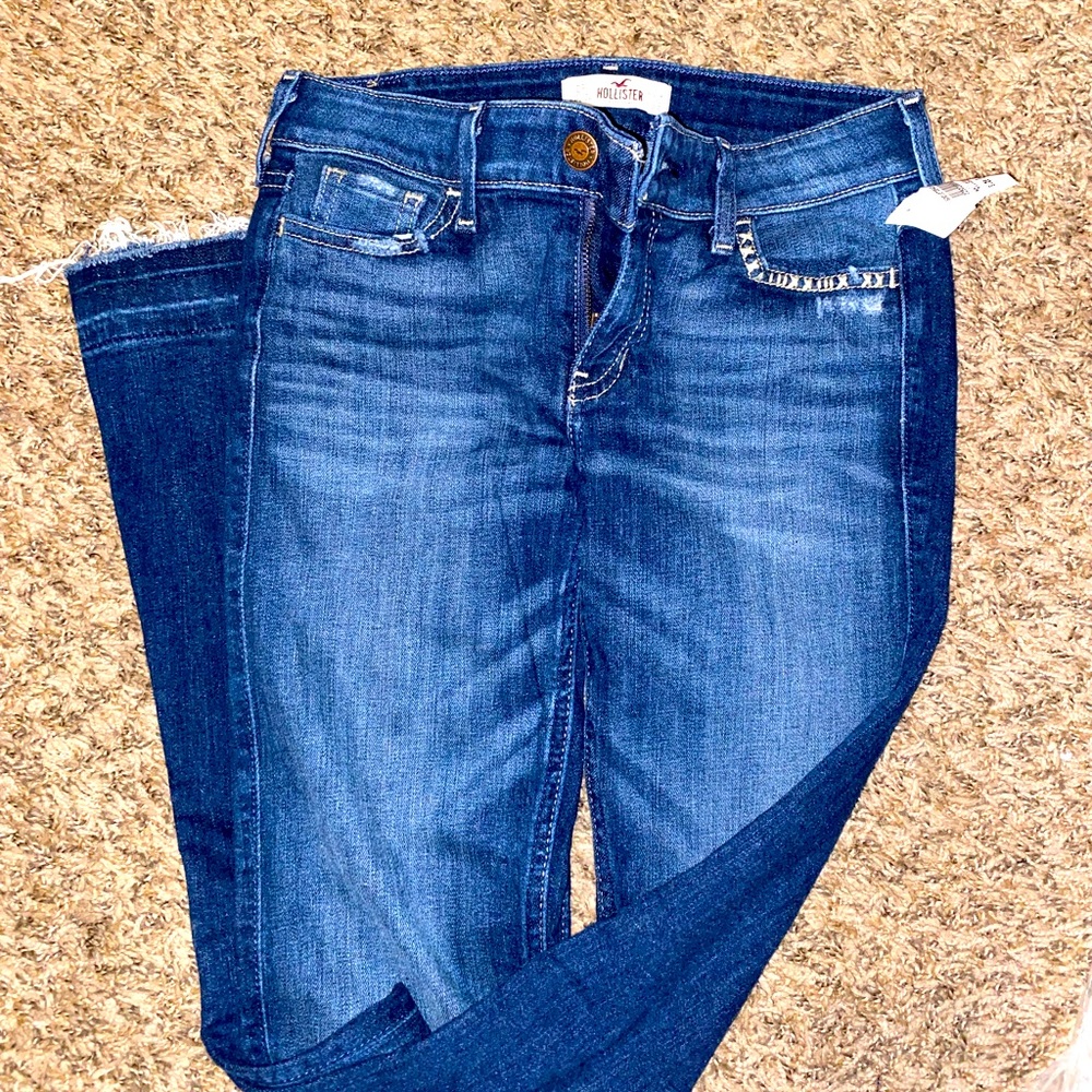 I'm only selling it because it doesn't fit me anymore :(